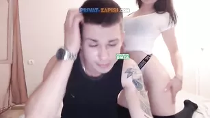 Сисястая красотка отсасывает пенис Nikostacy