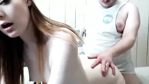Рыжая шкура Coffincouple сосет хер и трахается