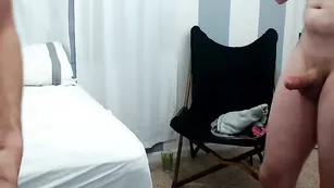 sharingtorirose обрабатывает двух мужиков