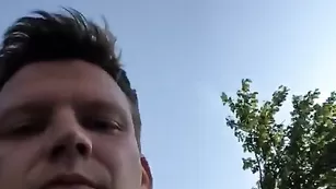 razoad секс с худой блондинкой в машине