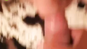 pro100para23 сосет и дрочит член от первого лица