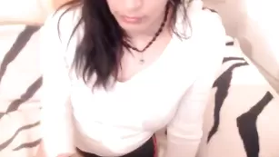 Озорная дамочка Sexxycandy общается во фри