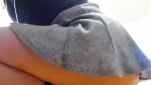 Красивая самка Eyesbrowndeep вертит большой жопой