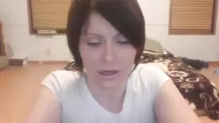 Соблазнительная краля Alice_haze общается во фри