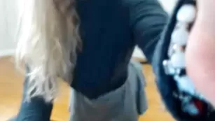 Шикарная сука Eyesbrowndeep общается во фри