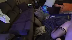 Жаркие бабы Emilylynne шлепают друг дружку