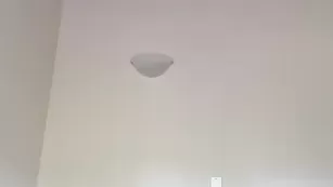 Милая брюнетка Yourfavoritegoddess купается в душе