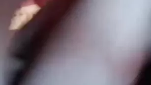 Молодая красотка Kitten_sophie жарится в пизду
