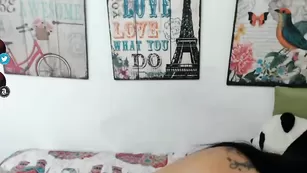 Шальная барышня Angelface18 общается во фри