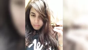 Похотливая краля Chatmebabe69 принимает ванну