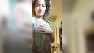 Сексуальная баба Lakota развлекается в перископе