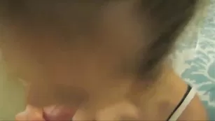 Знойная самка Idothiscouple сосет хер