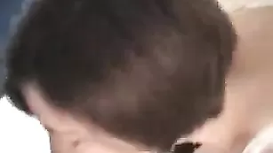 Шикарная детка RebeccasOffice сосет пенис