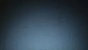 Жопастая самка bad_girlx занимается дрочкой