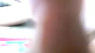 Грудастая худышка Cerisesecret дрочит обе щели