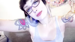 Озорная леди Laila_Love общается во фри