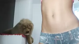 Знойная пассия littlesonia танцует стриптиз