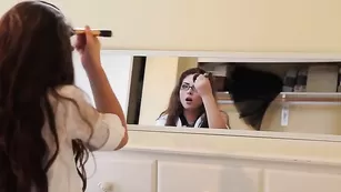 Пылкая брюнетка BrookEvrgreen сосет хуй и ебется