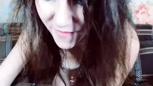 Замечательная стерва HelenBelle позирует голая