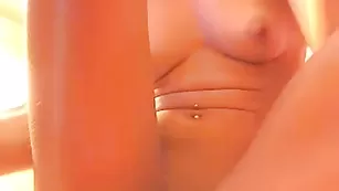 Роскошная шкура Margo55 показывает бритые дырки