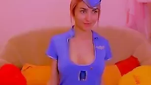 Девочка в униформе sexyfairy быстро раздевается