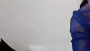 Лесбиянки лижут половые губки Chikabomb