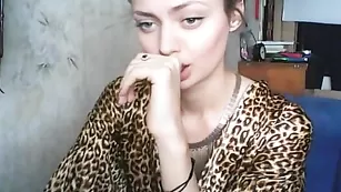 Желанная соска wetcat болтает во фри