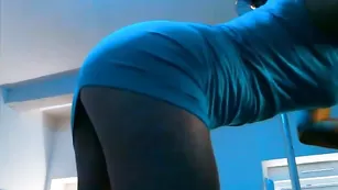 Великолепная шкура Sensuelle08 обнажает упругую попу