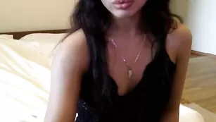 Шикарная пассия Isabellll вертит сочной попой