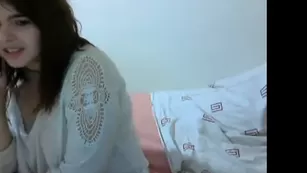 Голая пышная брюнетка olenka_crazy