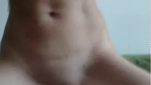 Обворожительная шваль 7Angelina7 трахает пизду фаллосом