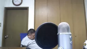 Зрелый азиат inakou дрочит пенис перед камерой