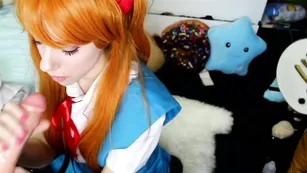 Рыжая школьница Lana_Rain трахает пизду фаллосом