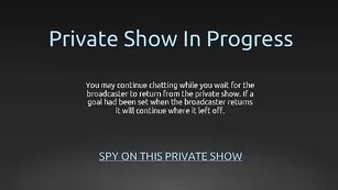 Симпатичная бабенка Flower_dream соблазняет шикарной попой