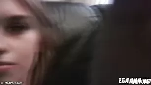 Привлекательные лесбиянки занимаются оральными ласками