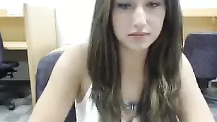 Знойная пассия SavannahRose общается во фри чате