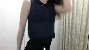 Изумительная путана yuliannas позирует во фри чате