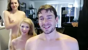 Худые бляди Jackplusjill дрочат пизду секс игрушками