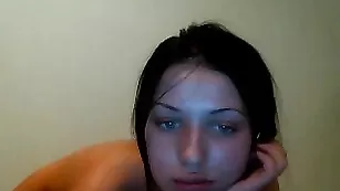 Фантастичная цыпочка blondbeauty обнажает пышные прелести