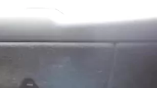 Пикантная блонда jesydiamond трахает пизду на улице