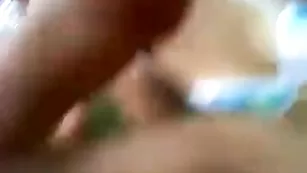 Удивительная чикса asdas трахается на свежем воздухе