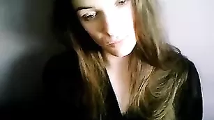 Озорная стерлядь Vanessadream общается во фри чате