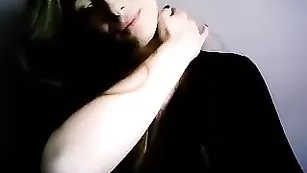 Озорная стерлядь Vanessadream общается во фри чате