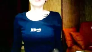 Восхитительная курва sandra173 обнажает пышные формы