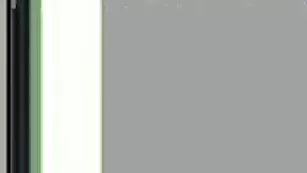 Очкастая брюнетка Koala221 трахается в пизду на природе