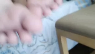 Милая дамочка Bigtroublelittlechina трахает в попку