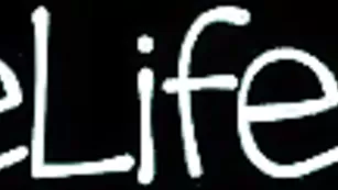 Курва с большими сиськами KateeLife эротично танцует