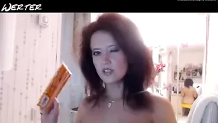 Рыженькая мамка Catsuit страстно мастурбирует вагину