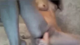 Похотливая телочка Koketochka555 трахается секс игрушкой