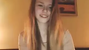 Темноволосая курва Jacky_smith ярко теребит киску